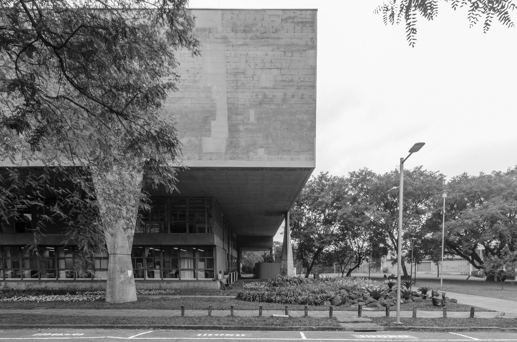 Faculdade de Arquitetura e Urbanismo - USP